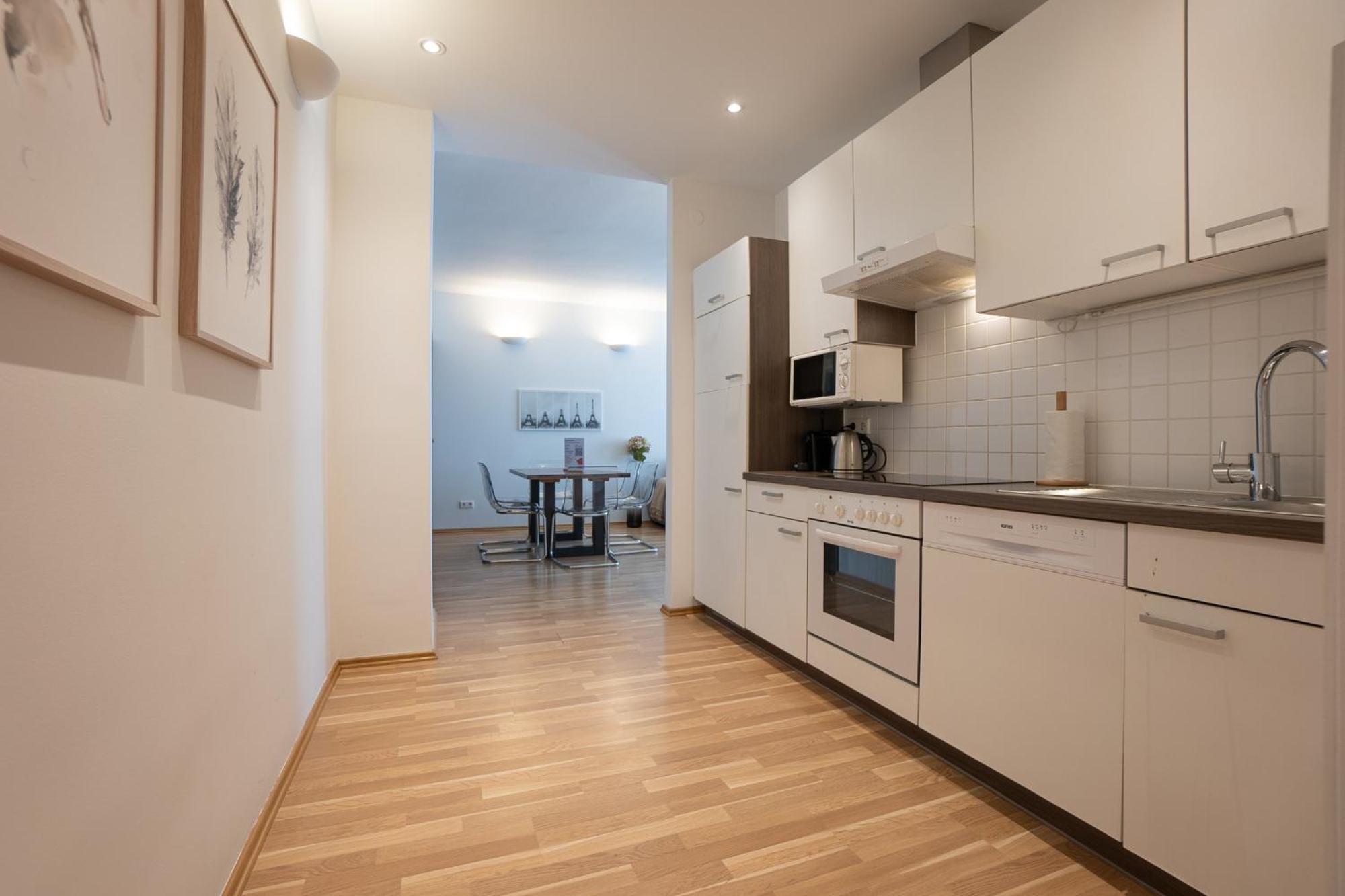 Apartment Charming With Balcony, Close To Stephansdom Cathedral Wien