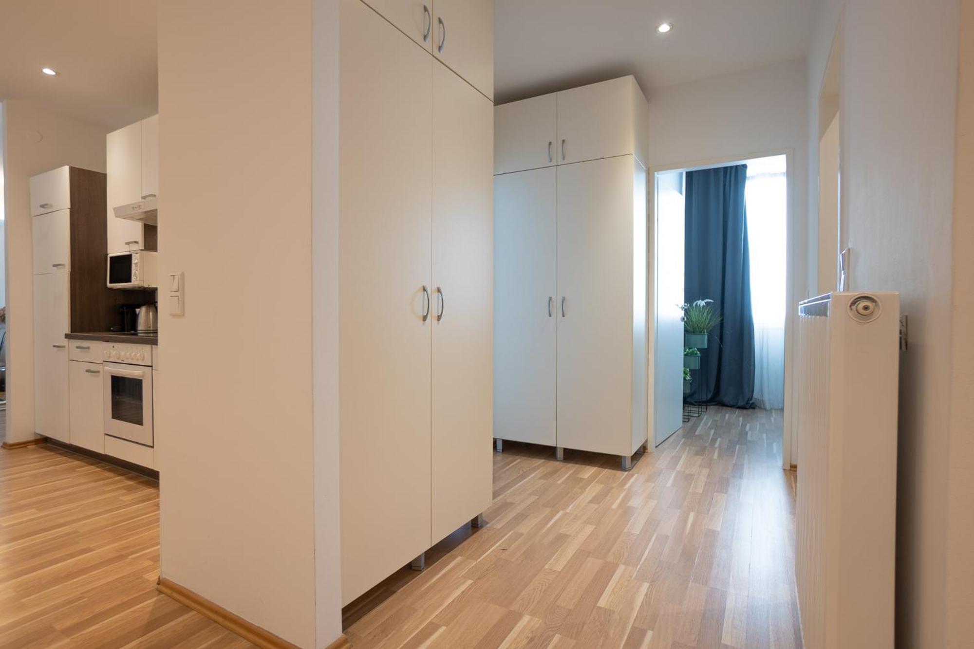 Charming With Balcony, Close To Stephansdom Cathedral Apartment