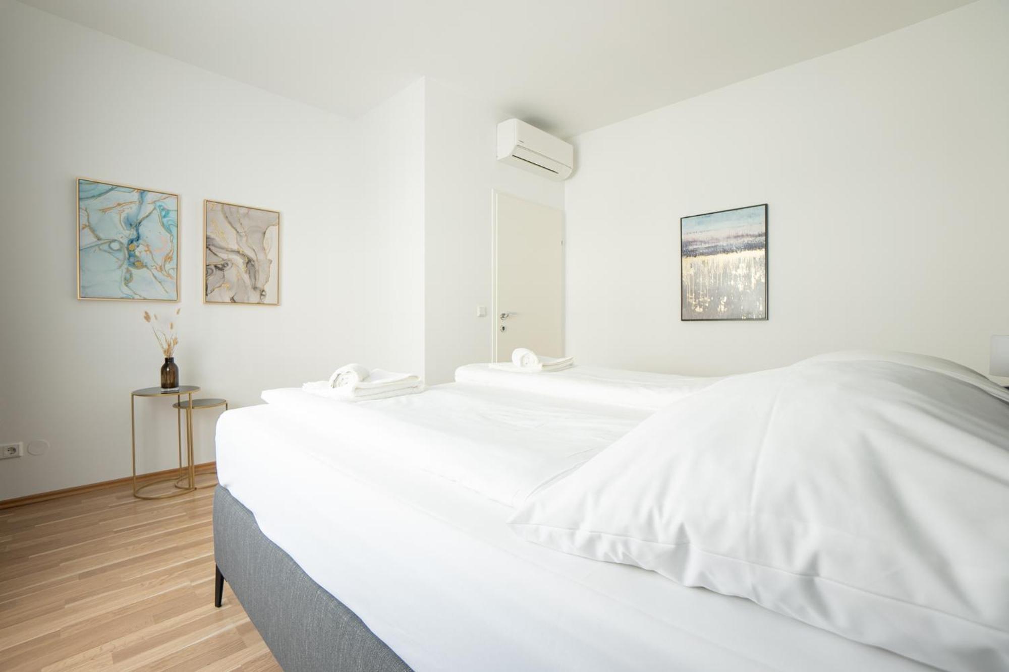 Charming With Balcony, Close To Stephansdom Cathedral * Wien